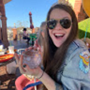 Meet your Posher, Briana